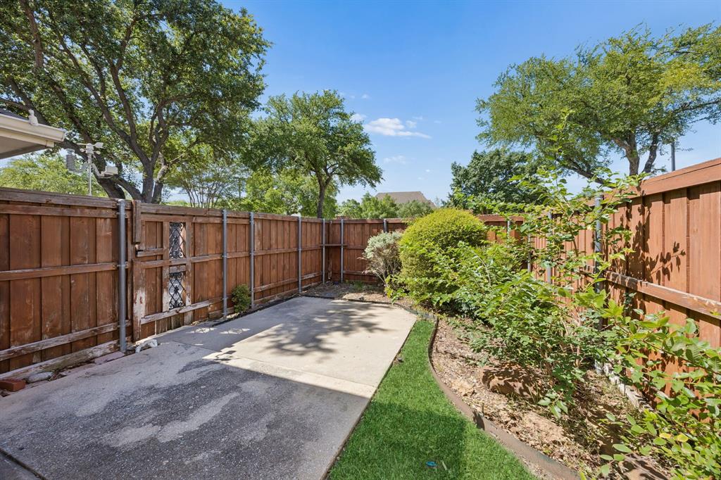 Raintree Village - Residential