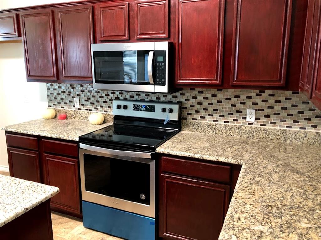 HUDSON CROSSING Ph3 - Residential Lease