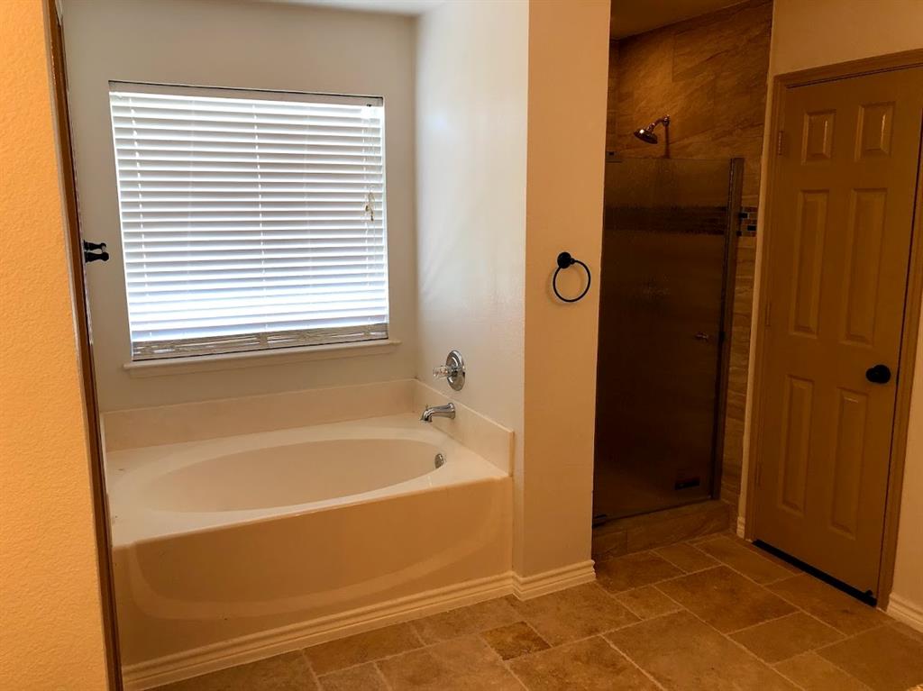 HUDSON CROSSING Ph3 - Residential Lease