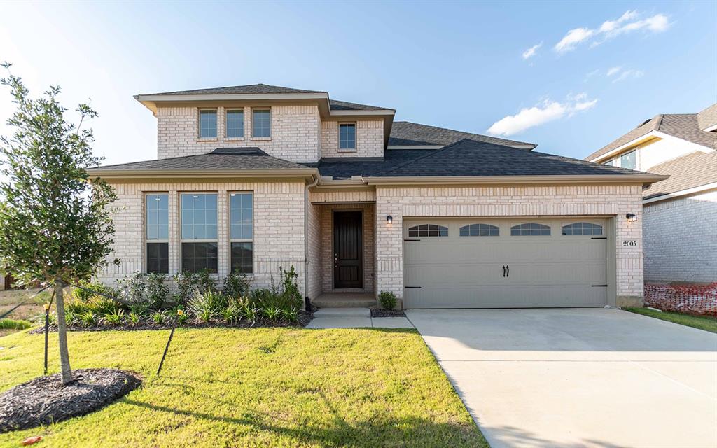 The well-designed Yuma plan includes four bedrooms, three bathrooms, and an upstairs gameroom!