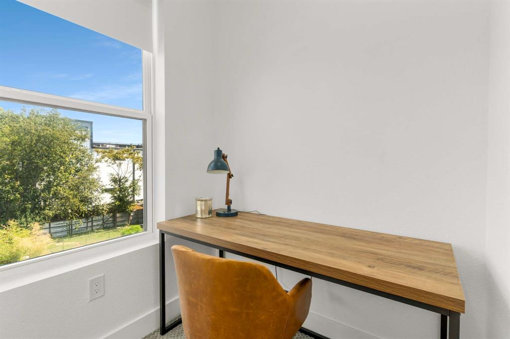 Haskell Place - Commercial Sale