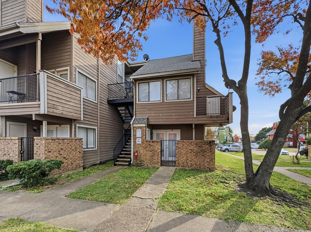 RICHLAND TRACE CONDOS - Residential