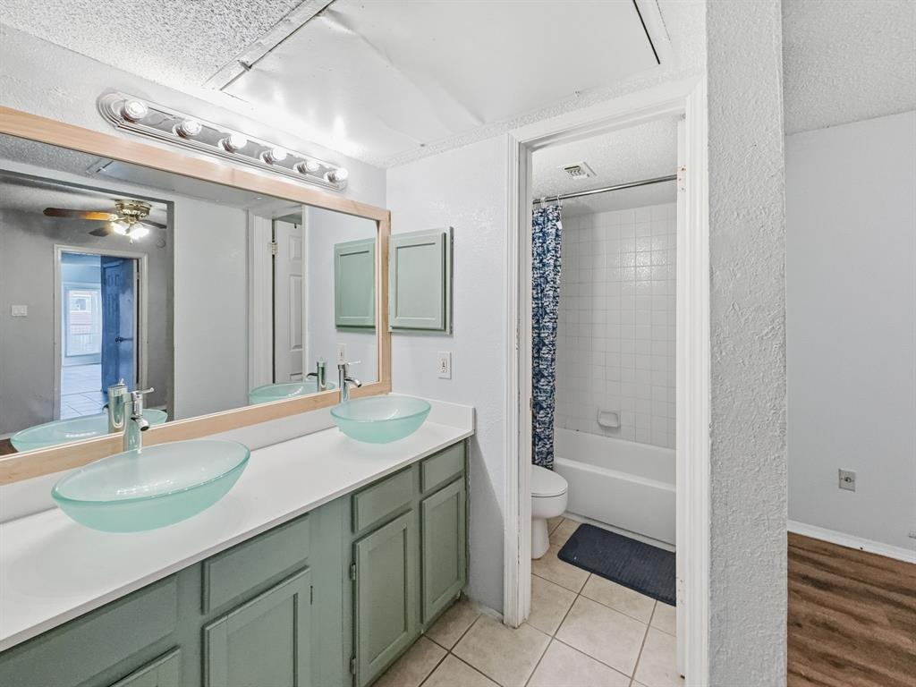 RICHLAND TRACE CONDOS - Residential