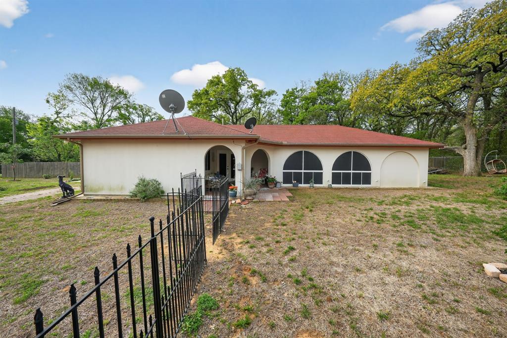 Oak Leaf Trail - Residential