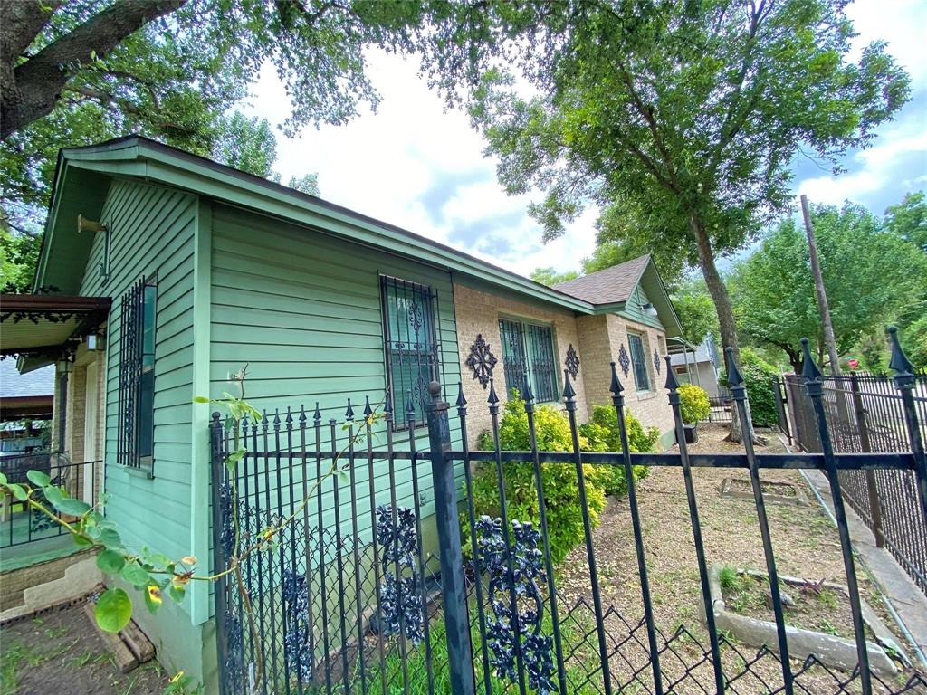 Mount Auburn - Residential