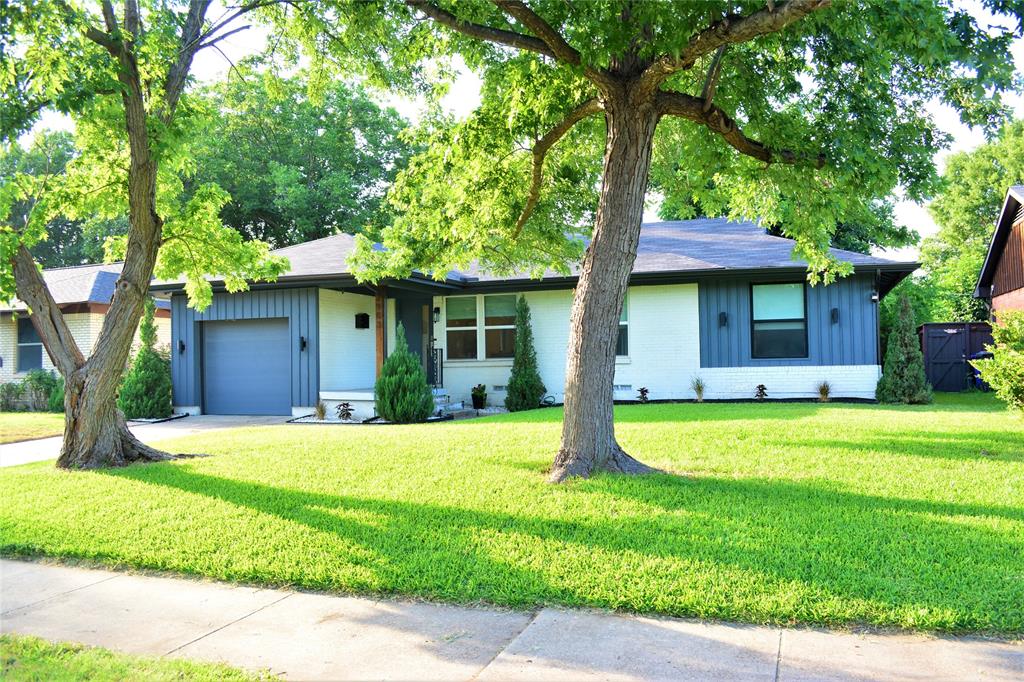 1954 East Dallas traditional has been beautifully updated with luxury style finishes. Original hardwood floors restored and refinished throughout the entire home. Open concept perfect for entertaining. The kitchen cabinets were custom built for this home. Island has overhang to accommodate a few barstools for an additional eating space. Home has been fully insulated with spray foam insulation. Large Full size laundry closet is the perfect addition to modernize this fifties ranch. Walk thru pantry. Insta Hot water heater. Updated lighting throughout along with all new interior doors and hardware. Full size modern deep soak tub in Primary Bath. Beautiful outdoor living space with built in outdoor kitchen with a Viking gas grill, sink below the kitchen window allowing the convenience of pass thru from the kitchen and a lot of counter space with tons of under counter storage. Graveled outdoor living space perfect for entertaining in the lush backyard. Exterior updates to the house including modern lighting & paint. All appliances, AC unit, roof and water heater installed after 2020. Custom window shades to stay with the house. Backyard shed for ample storage or she-shed, man cave or workshop. Murphy bed is negotiable if Buyer would like to keep it.