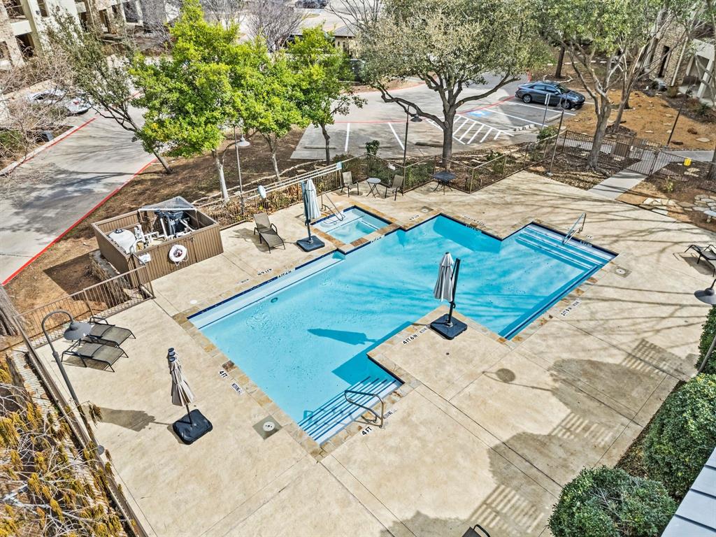 Waters Edge Condo - Residential