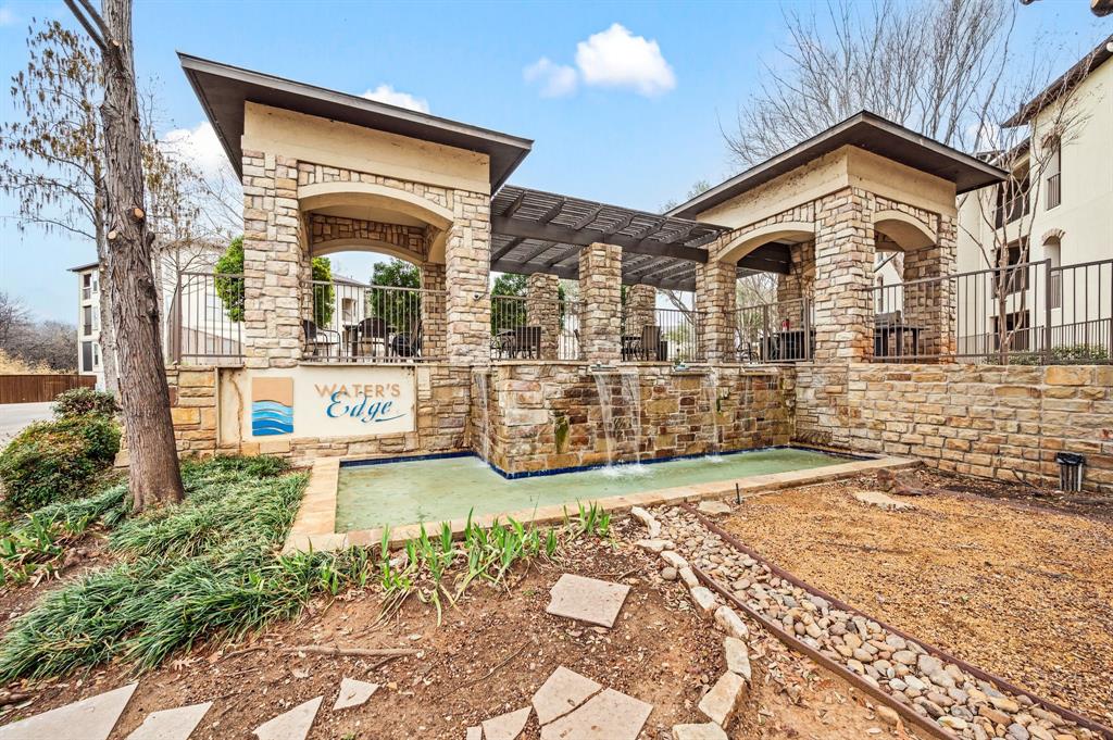 Waters Edge Condo - Residential