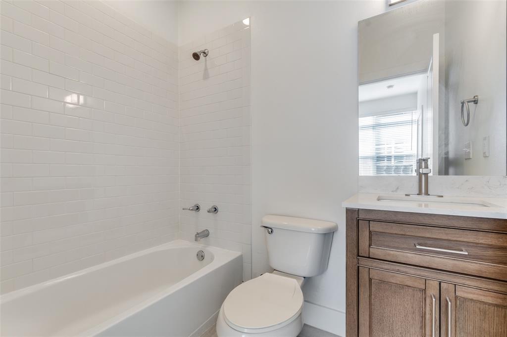 Ross Ave Condo - Residential