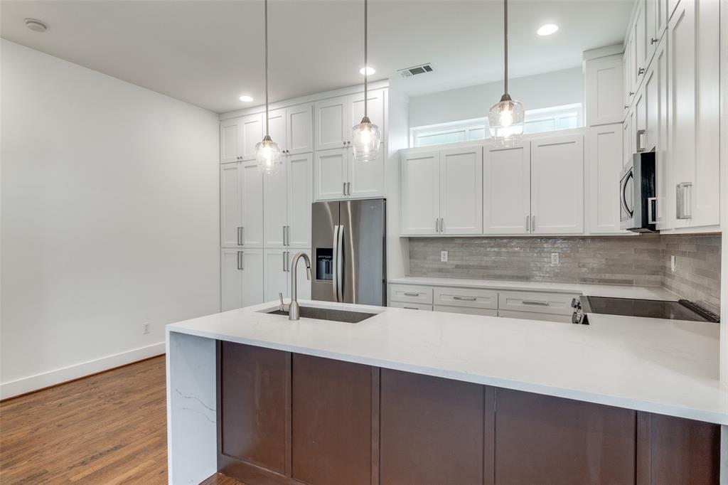 Ross Ave Condo - Residential