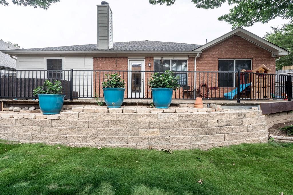 Carriage Gate - Residential