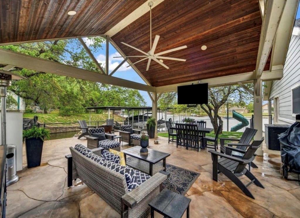 Laguna Tres Estate - Residential