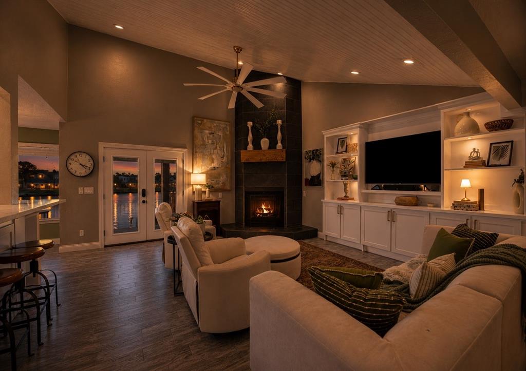 Laguna Tres Estate - Residential