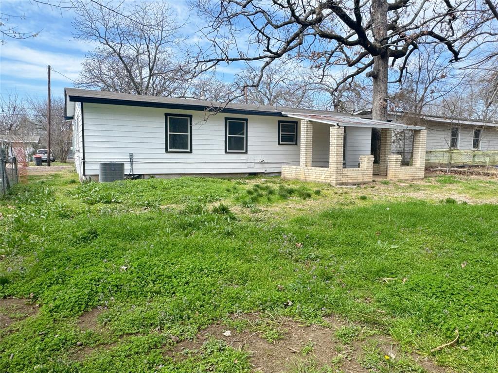 SHADY OAKS - Residential