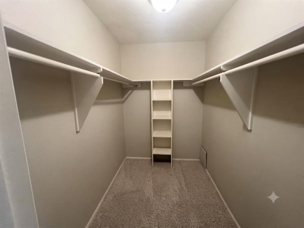 Meadows North Condo - Residential