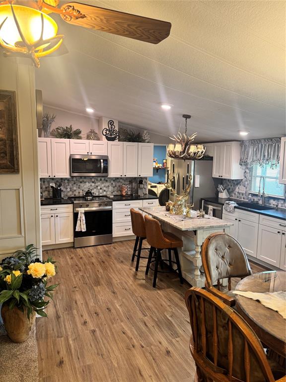 Flat Crk Cove Sub - Residential