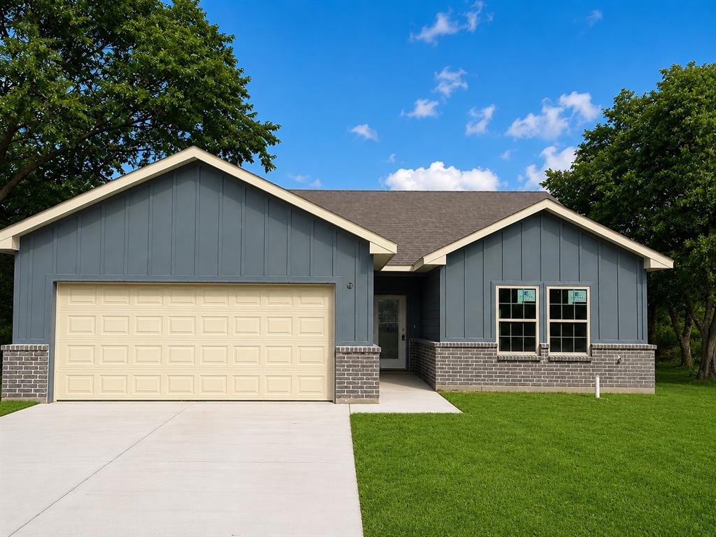 New Construction. Incomplete. Excellent opportunity for qualified buyers seeking affordable homeownership in a growing area of Fort Worth. This new construction home offers the perfect blend of luxury, comfort, and value with 3 bedrooms and 2 bathrooms. Featuring modern finishes, open-concept living, spacious bedrooms, and contemporary design throughout, this home delivers both style and functionality. Conveniently located with easy access to downtown Fort Worth, major highways, shopping, dining, entertainment, and the Medical District, you’ll enjoy comfort and convenience all in one location. This property is being offered through the City of Fort Worth Affordable Housing Homebuyer Assistance Program. Buyers must meet program eligibility requirements, including 80% AMI income guidelines and completion of approved homebuyer education counseling.  Primary residence occupancy is required. 

*Scheduled completion is EOM (June 2026). *  All information deemed reliable. Buyer and Buyer's agent should confirm all information provided
