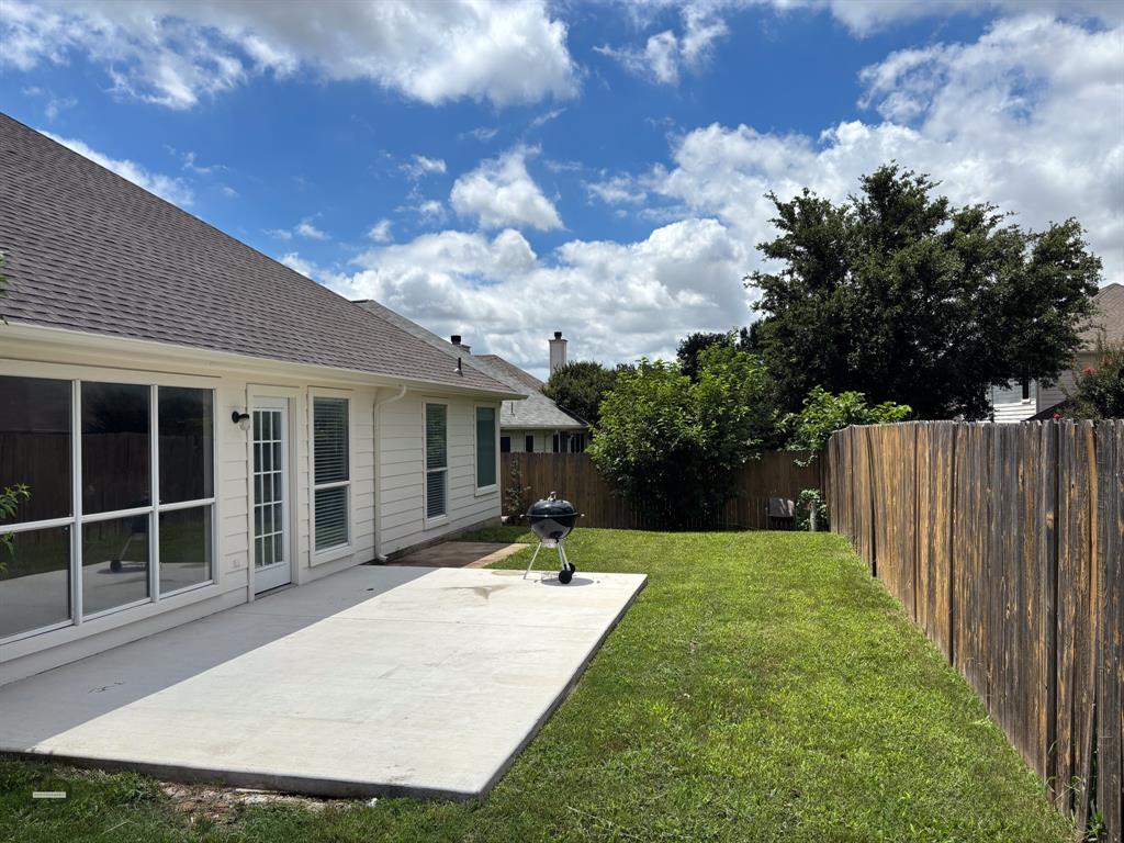 PARK BEND ESTATES - Residential