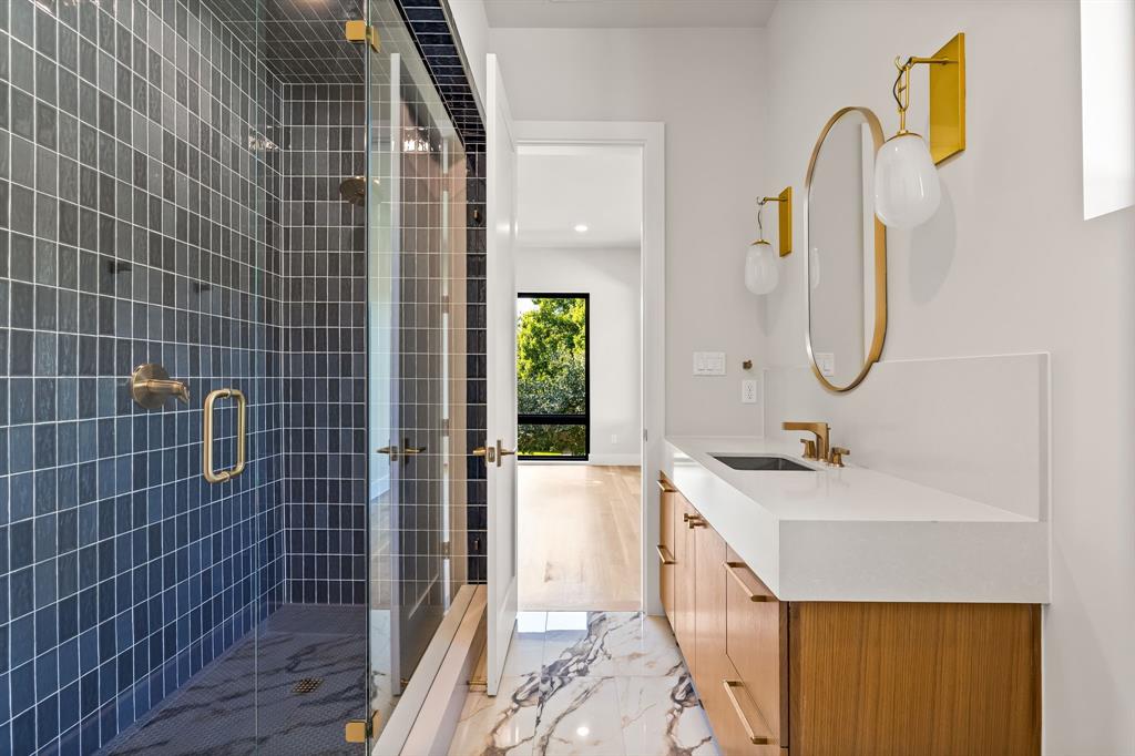 Lovers Lane Heights - Residential