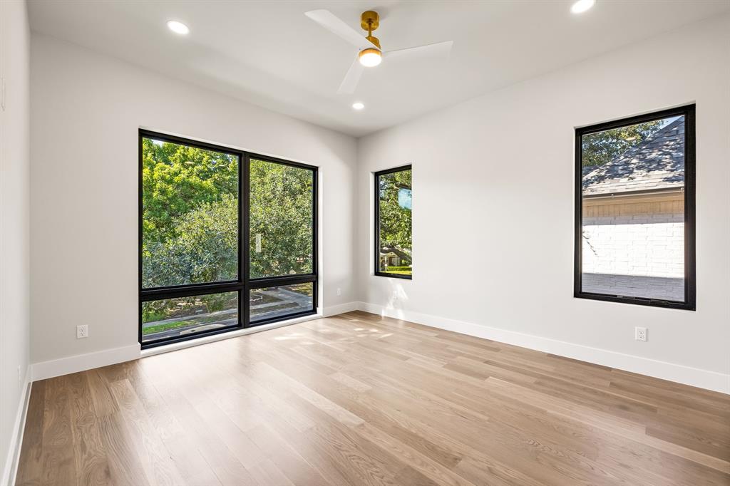 Lovers Lane Heights - Residential