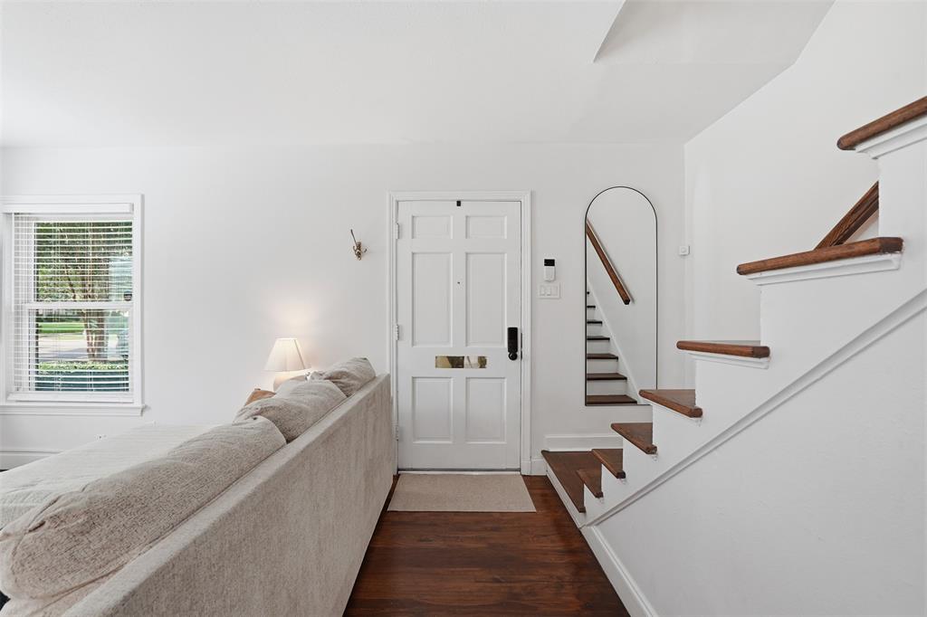 Bordeaux Village Condominum - Residential