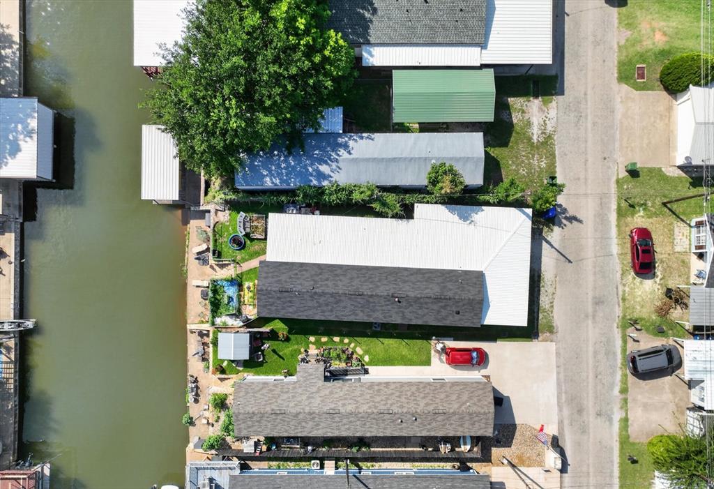 Blue Water Shores - Residential
