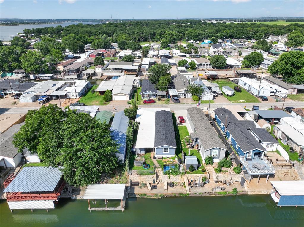Blue Water Shores - Residential