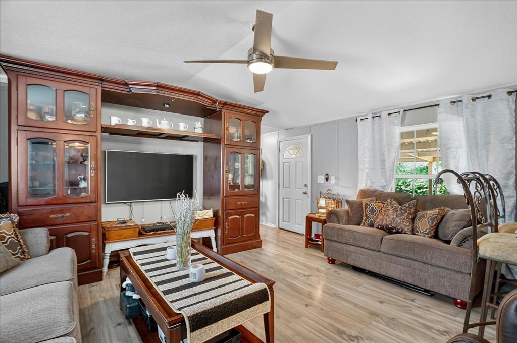 Blue Water Shores - Residential