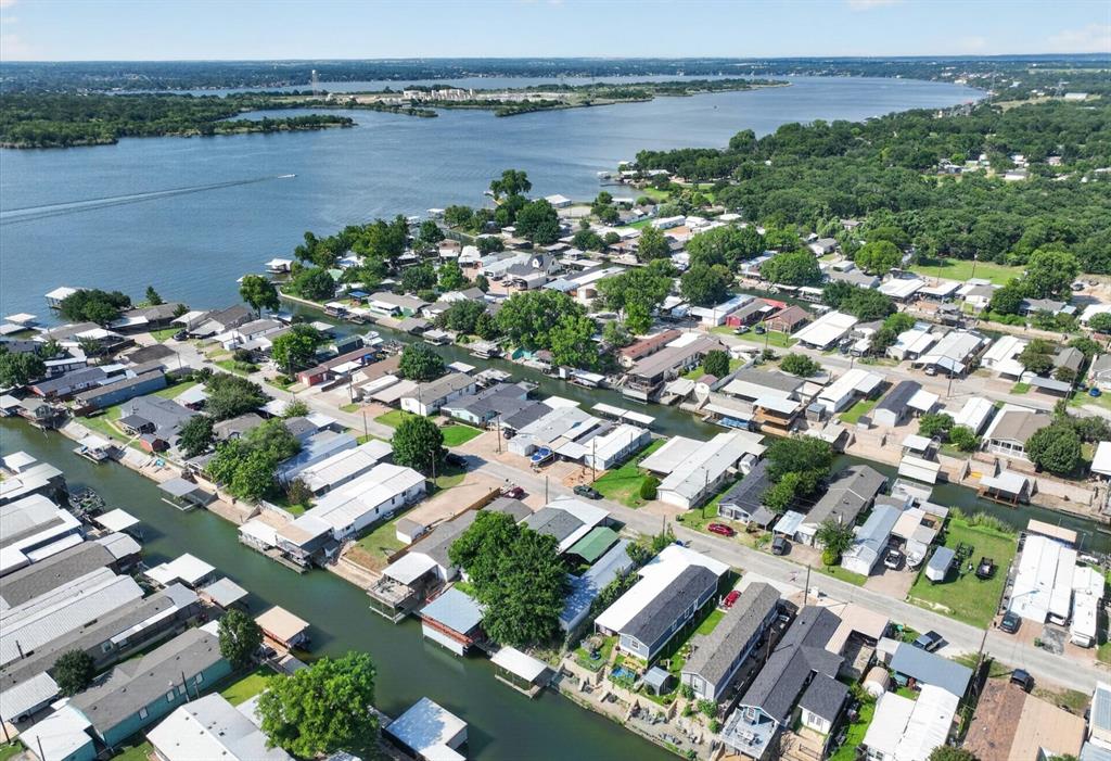 Blue Water Shores - Residential