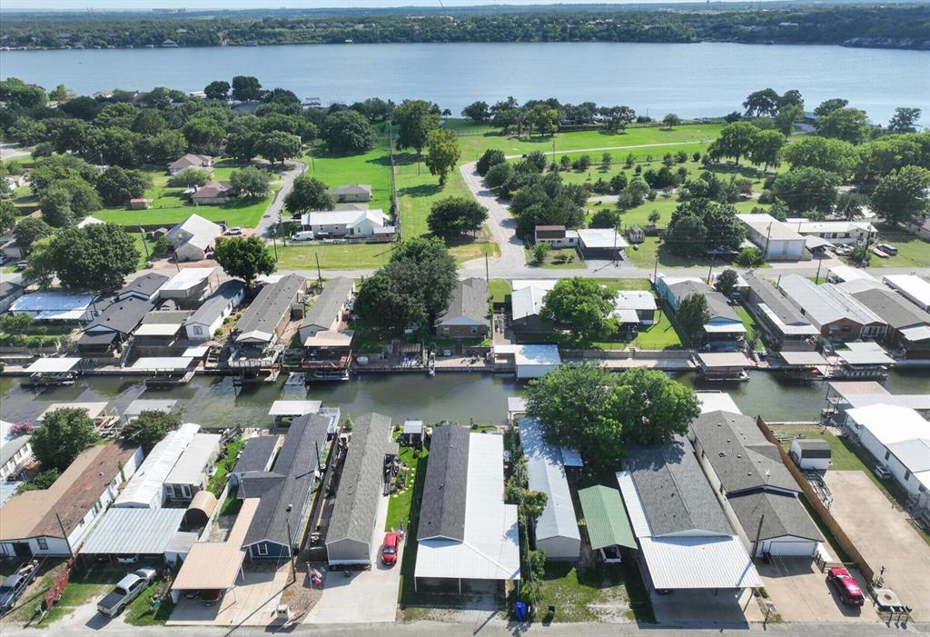 Blue Water Shores - Residential