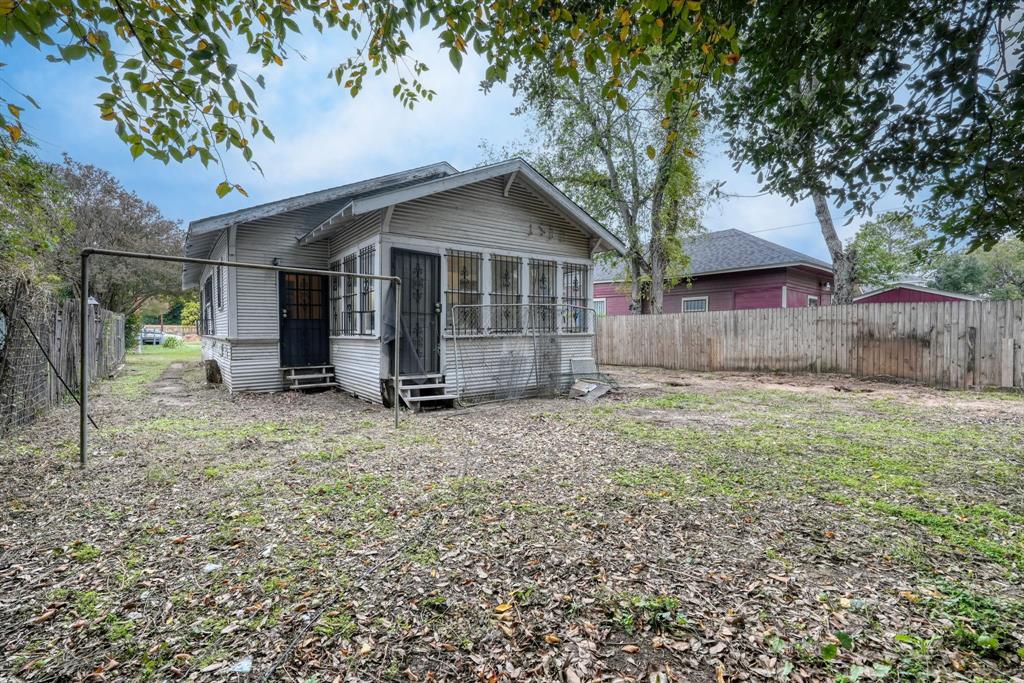 Ervay Street Heights - Residential Lease