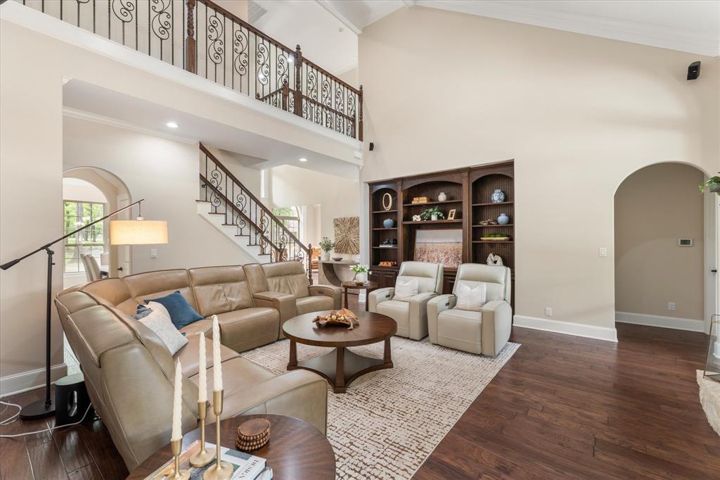 Lands End - Residential
