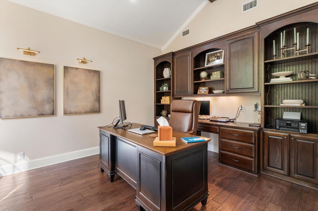 Lands End - Residential