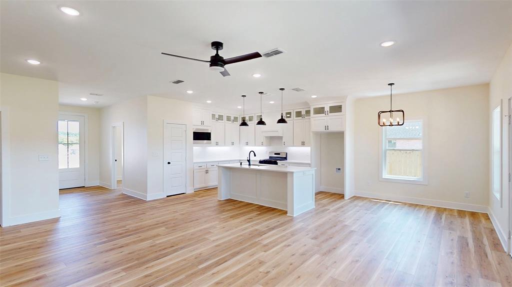 The Meadows East - Residential