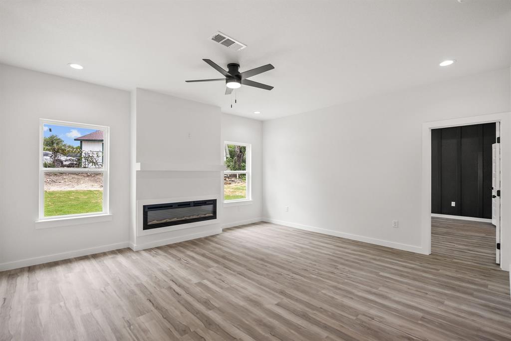 Worth Hills Add - Residential