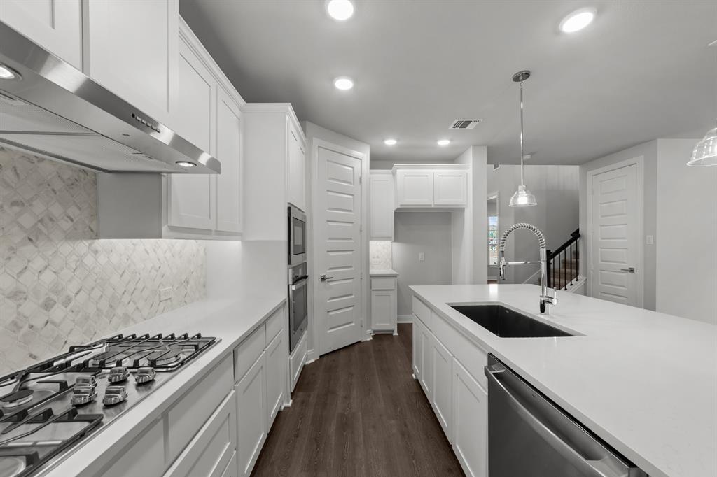 Karis - Residential