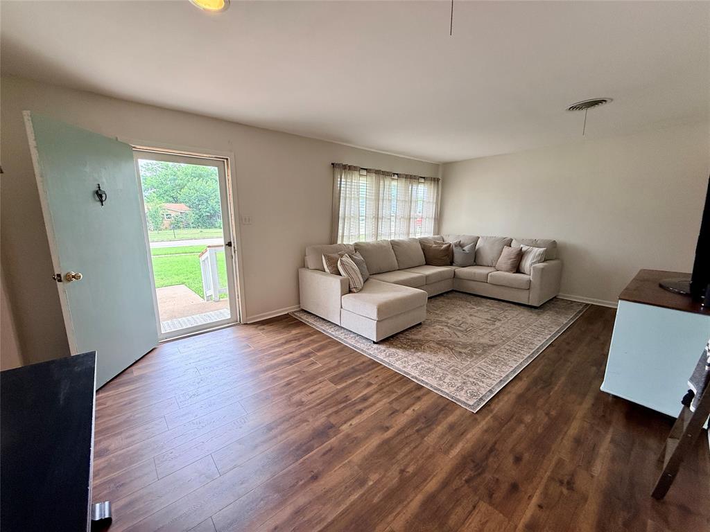 Graham Airport - Residential