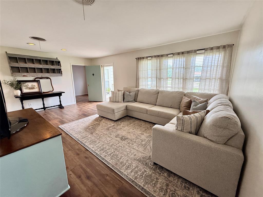 Graham Airport - Residential