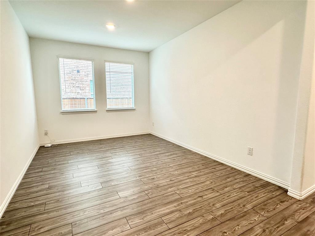 Aspen Mdws Ph 1 - Residential Lease