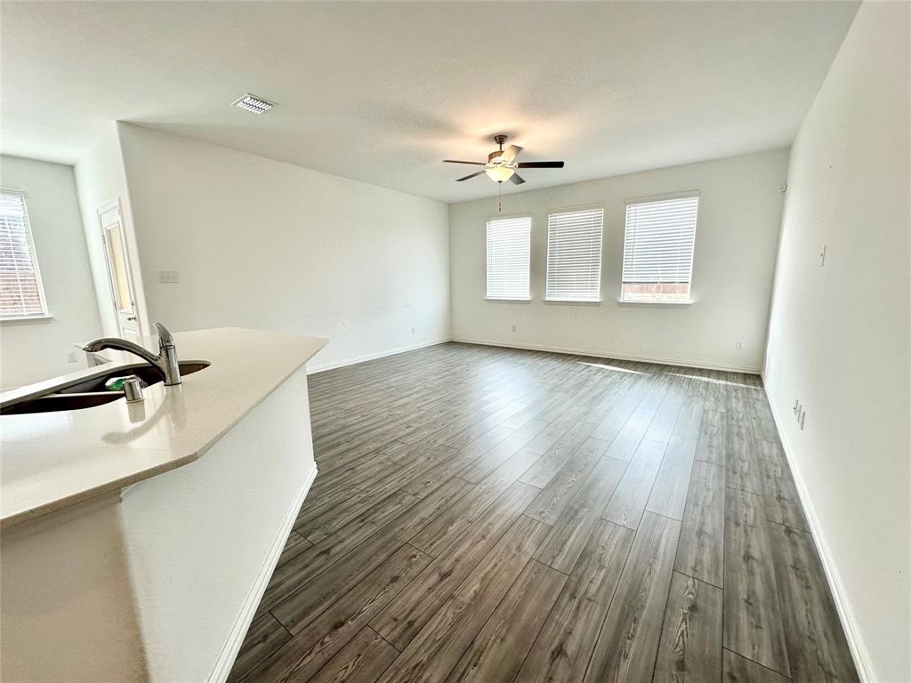 Aspen Mdws Ph 1 - Residential Lease