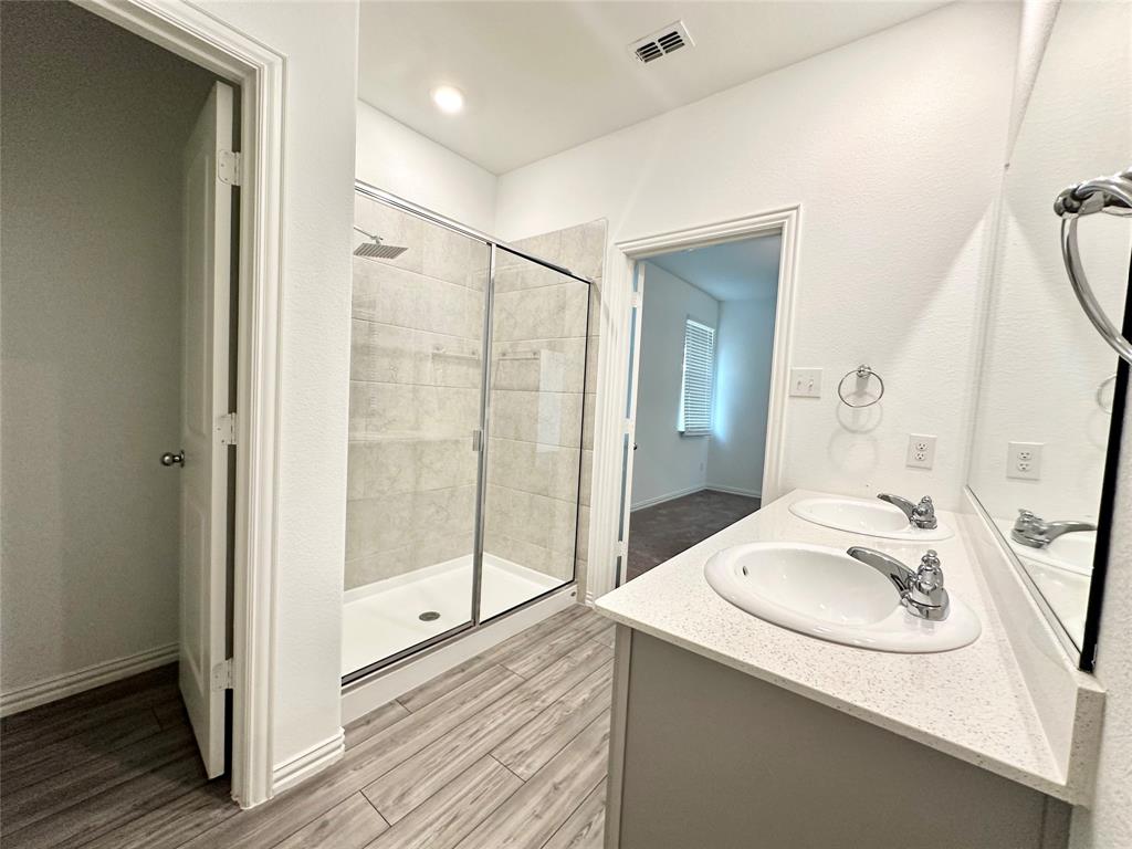 Aspen Mdws Ph 1 - Residential Lease
