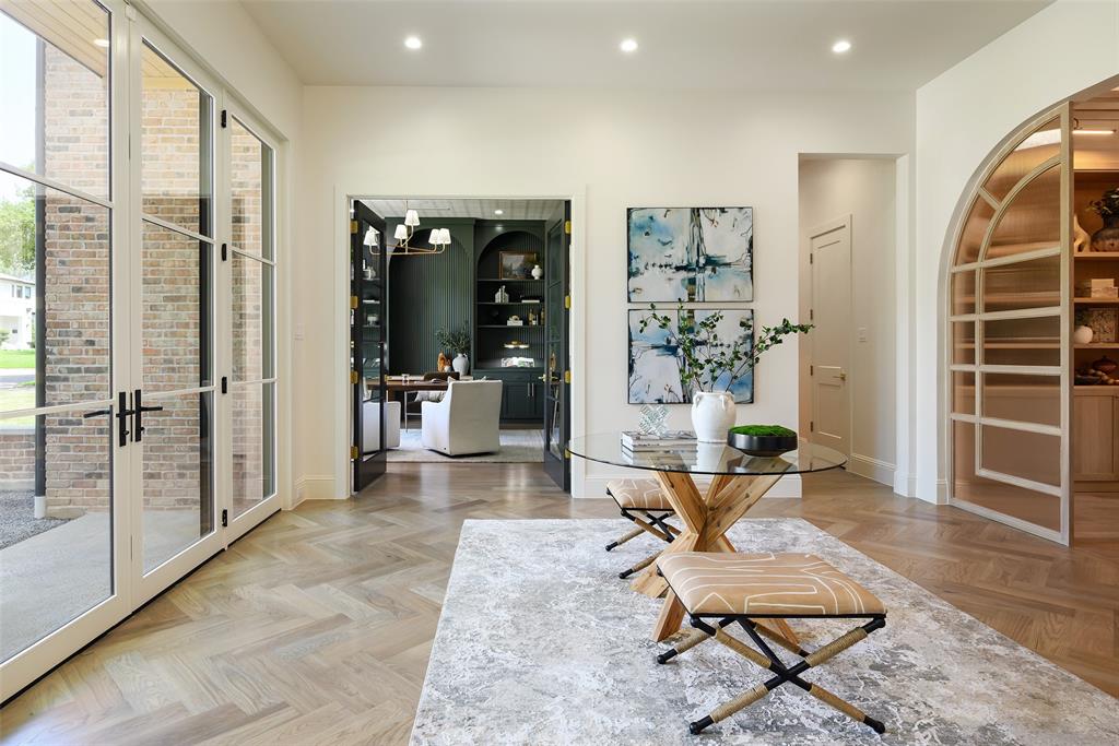 Walnut Hill Park - Residential