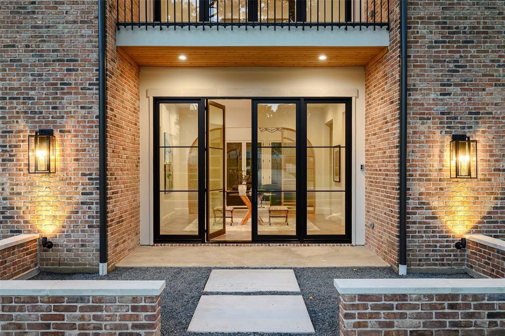 Walnut Hill Park - Residential