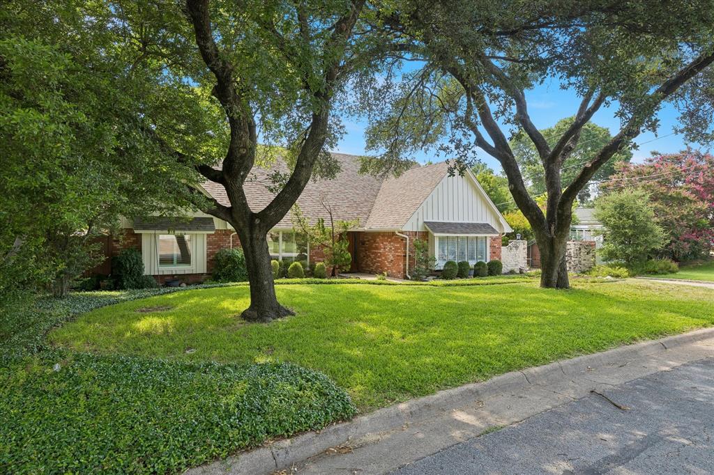 Diamond Oaks Country Club Add - Residential