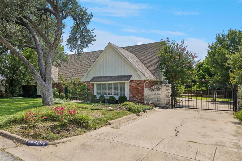 Diamond Oaks Country Club Add - Residential