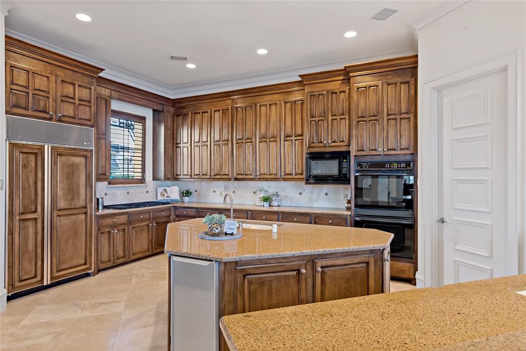 The Lakes On Legacy Drive Ph II - Residential