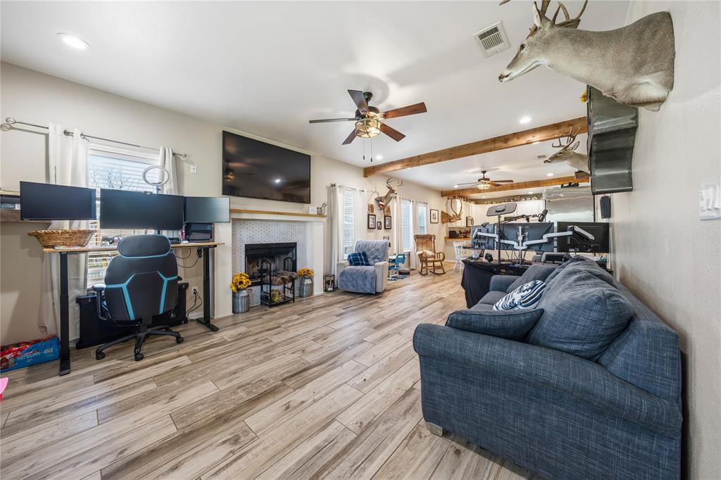 College Add Of Celeste - Residential