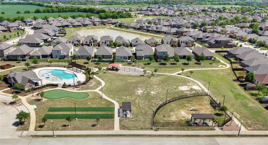 Country Lakes - Residential