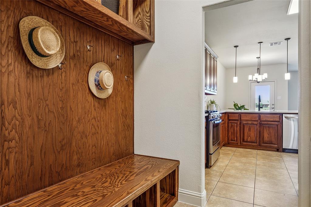 Country Lakes - Residential