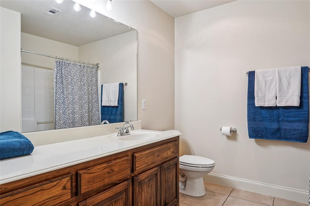 Country Lakes - Residential